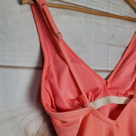 New Kona Sol Peach V-neck One Piece High Back Adjustable Straps Swimsuit Medium - Picture 6 of 11